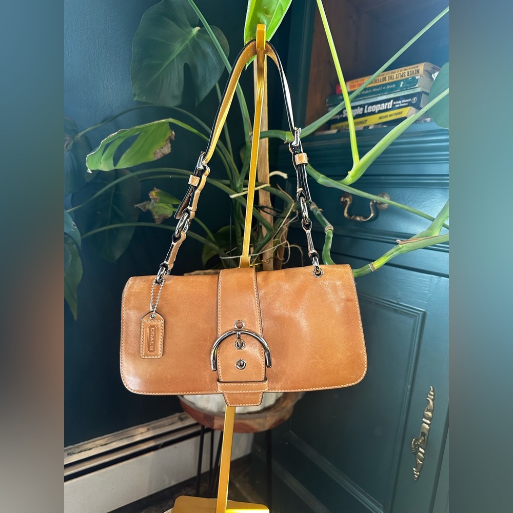 Vintage Coach Leather Soho